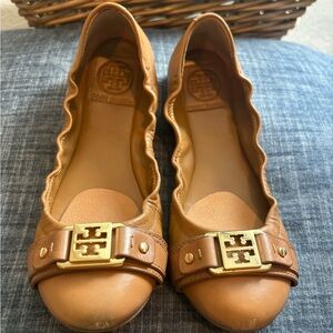 Tory Burch Minnie Travel Ballet Size 6M